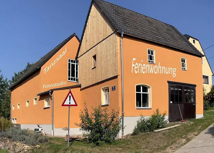 Apartment Romantische Und Museal Eingerichtete *