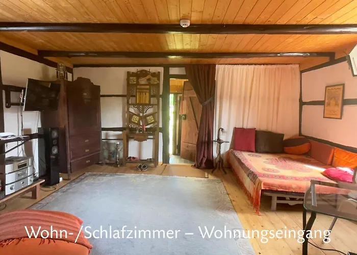 Romantische Und Museal Eingerichtete Apartment